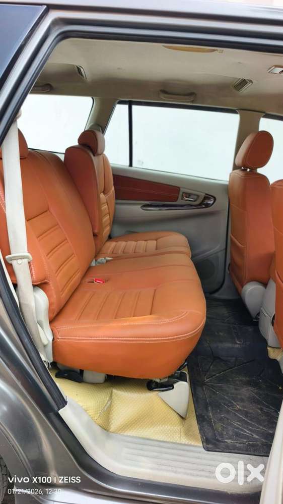 Toyota Innova 2.5 V 7 Str, 2013, Diesel