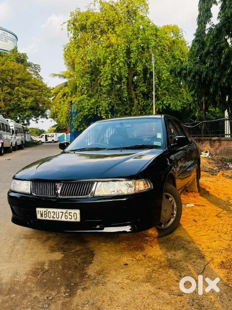 Mitsubishi Petrol Manual 2005