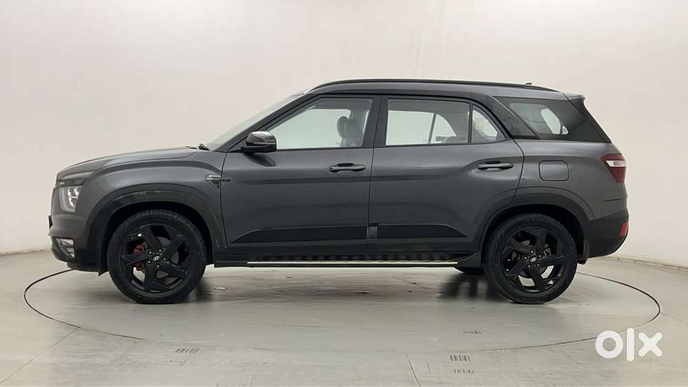 Hyundai Alcazar 1.5 Tdct Signature (o) 7s Petrol, 2023, Petrol