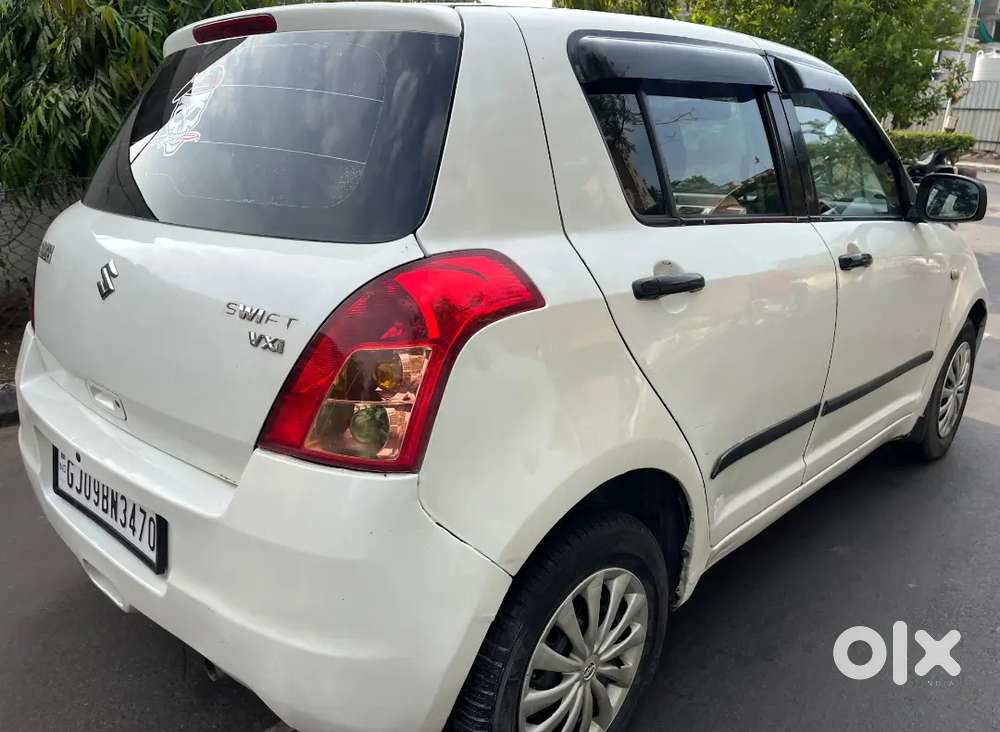 Maruti Suzuki Swift 2010 Vxi Petrol Manual