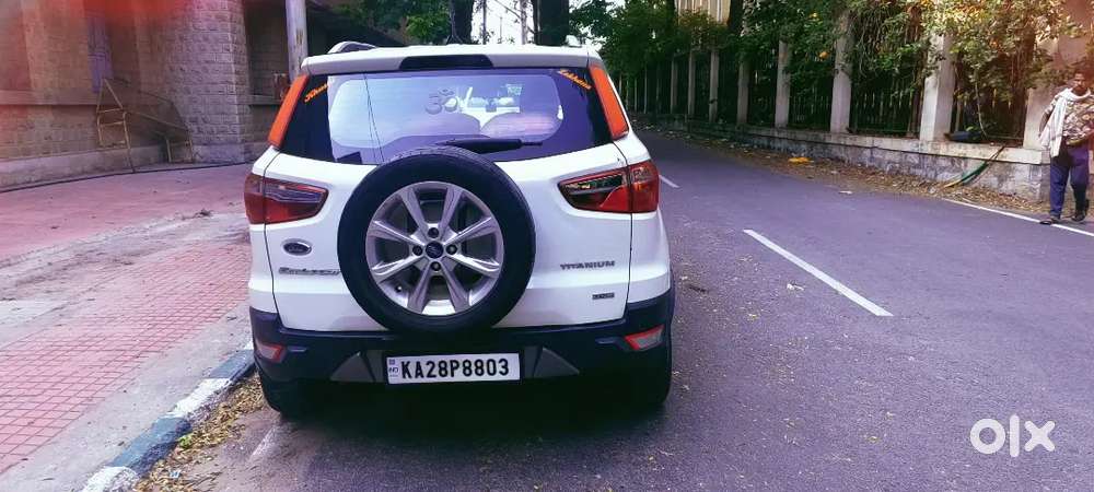 Ford Ecosport Titanium Diesel Powerfull Syalish  Well Maintained