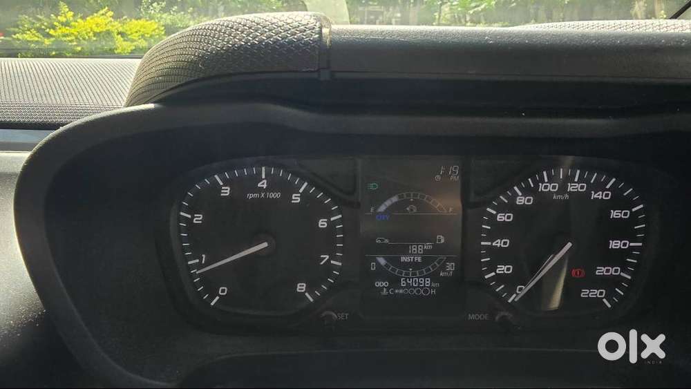 Altroz Diesel 2022, White