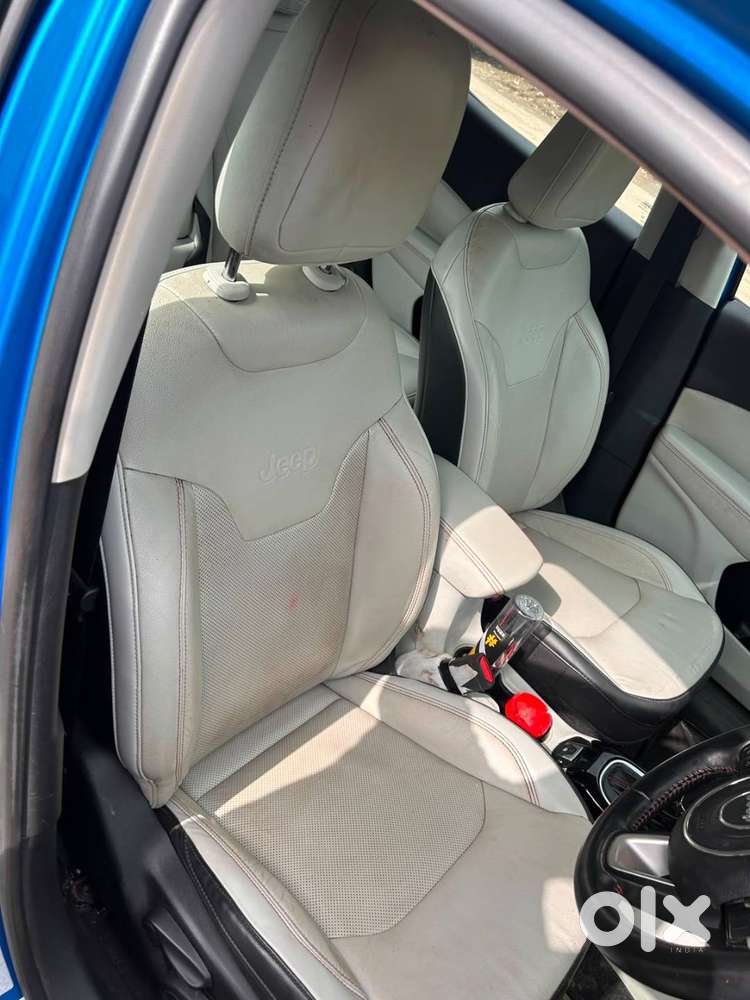Jeep Compass Limited (o) Dct Automatic Petrol Hydro Blue Pearl Colour