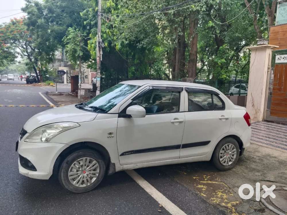 Maruti Suzuki Swift Dzire 1.2 Lxi Bsiv, 2017, Petrol