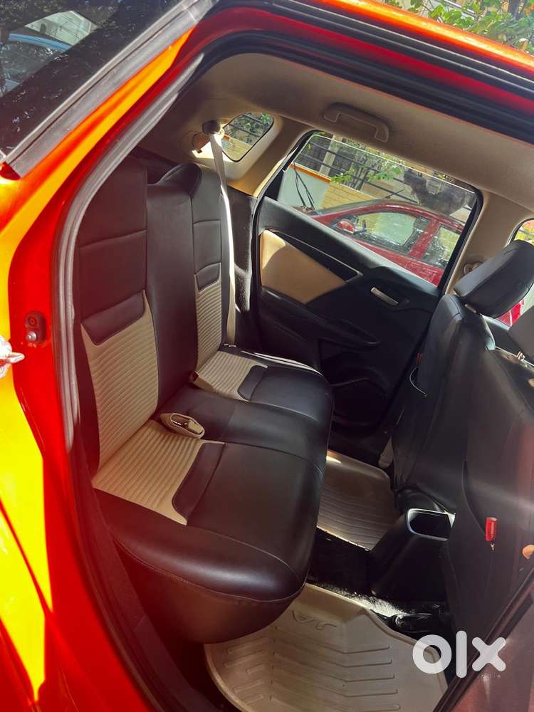 Honda Jazz V Cvt, 2015, Petrol