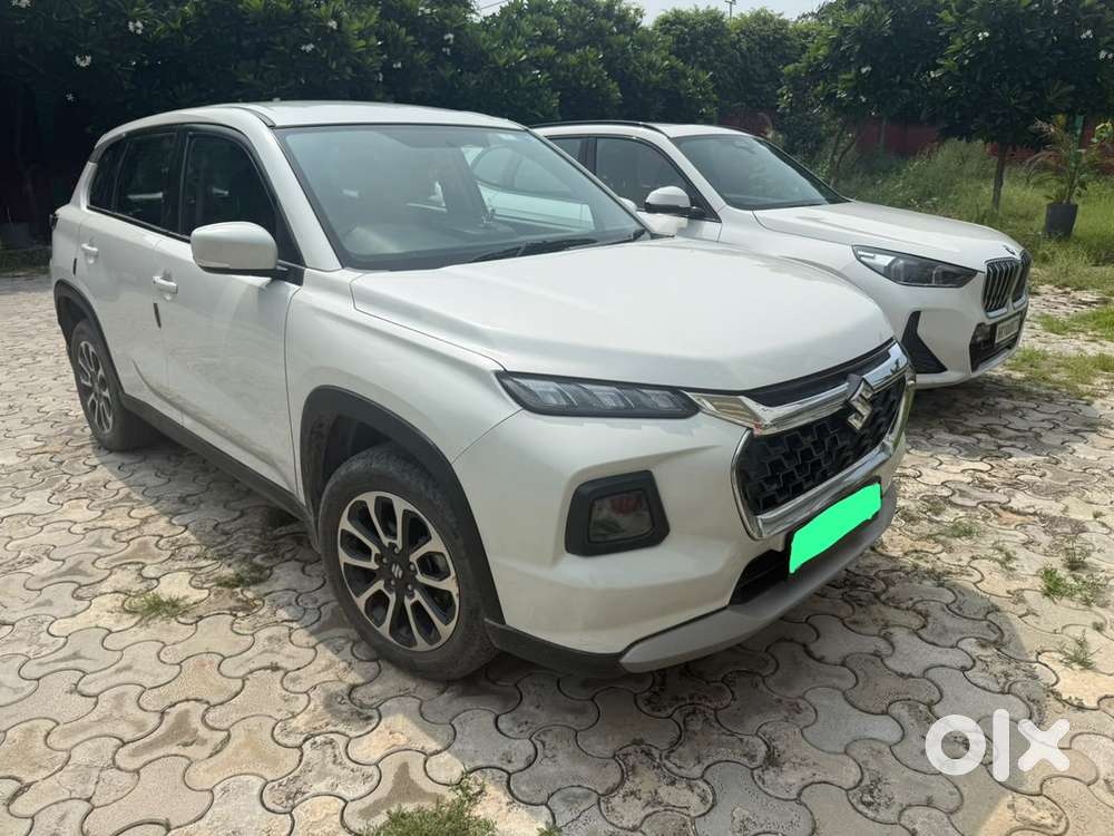 Maruti Suzuki Grand Vitara 2023 Petrol Well Maintained