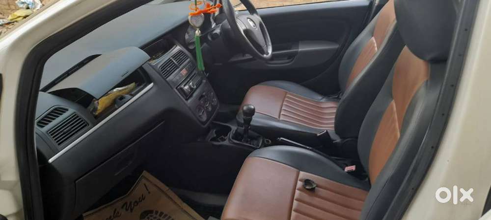 Grande Punto Multijet Active