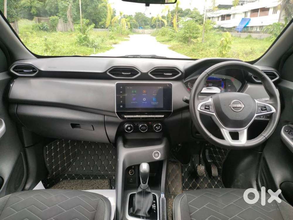 Nissan Magnite 1.0 Xv Turbo Cvt, 2023, Petrol