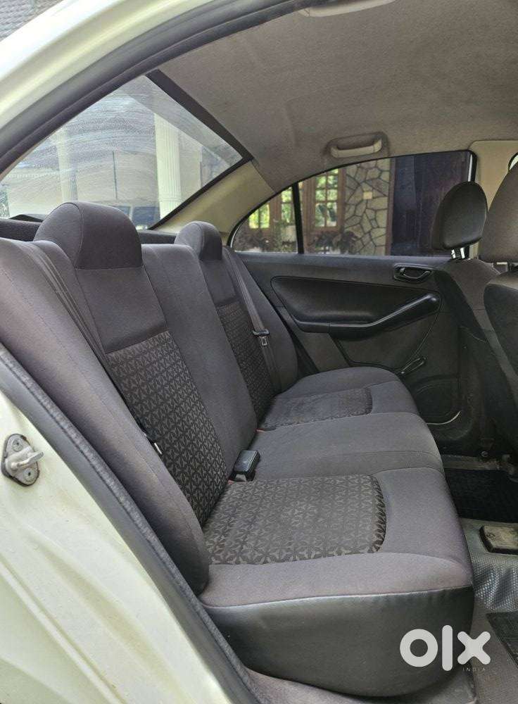 Tata Zest Revotron 1.2t Xe, 2016, Petrol