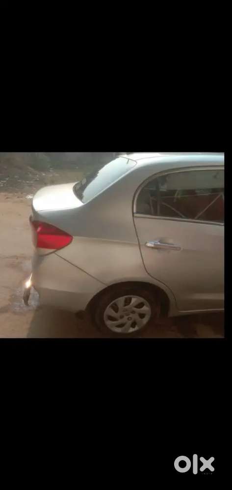Honda Amaze 2015 Diesel Well Maintained