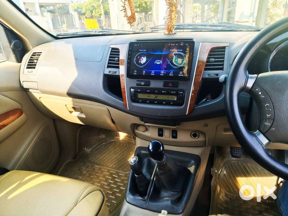 Toyota Fortuner 3.0 4x4 Limited Edition Mt, 2012