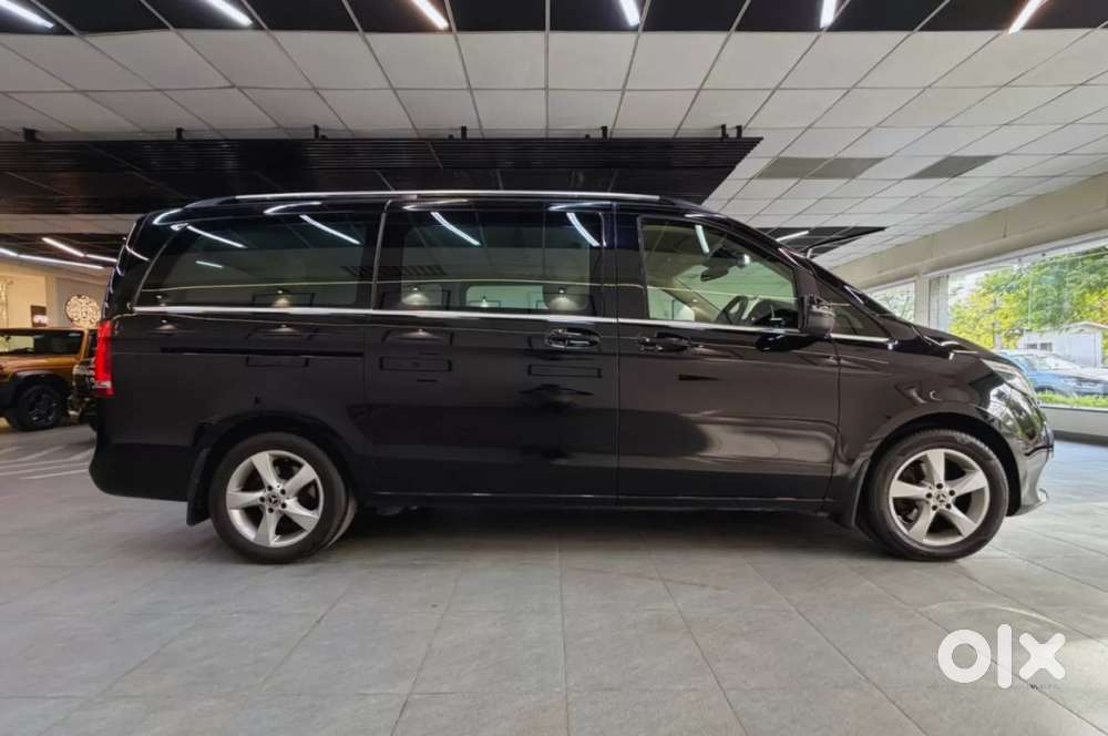 Mercedes-benz V-class 2.1 220 Expression Diesel At, 2019, Diesel