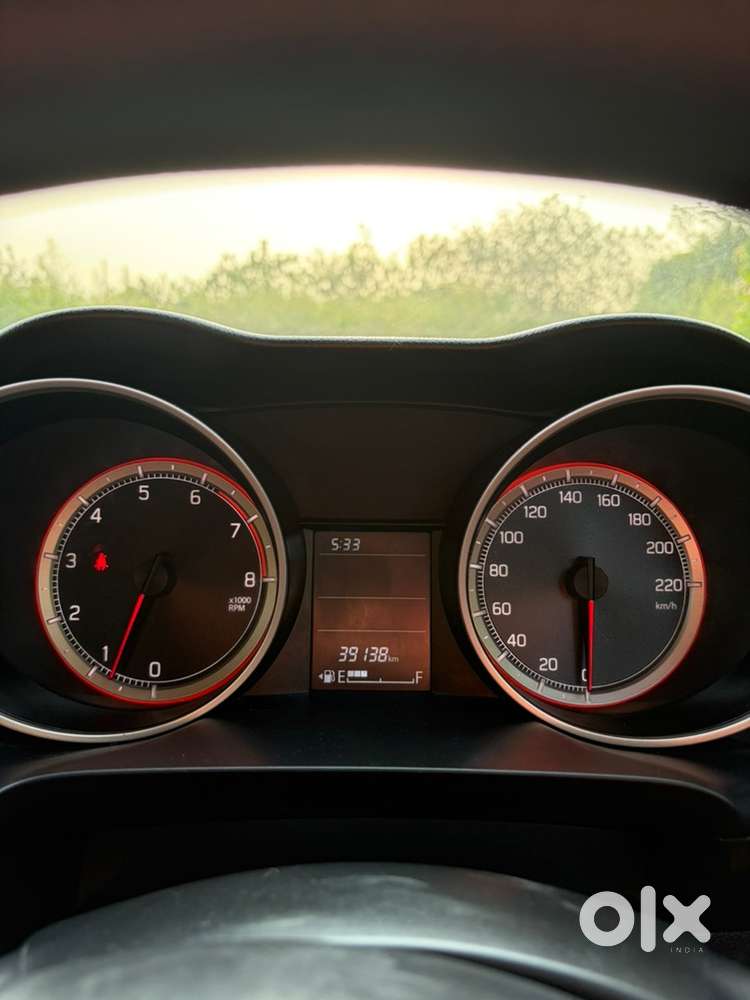 Maruti Swift 1.2 Petrol 2024
