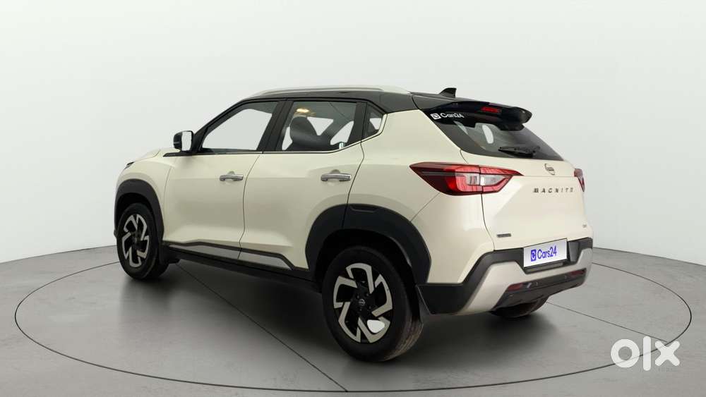 Nissan Magnite 1.0 Xv Premium Turbo Cvt, 2022, Petrol