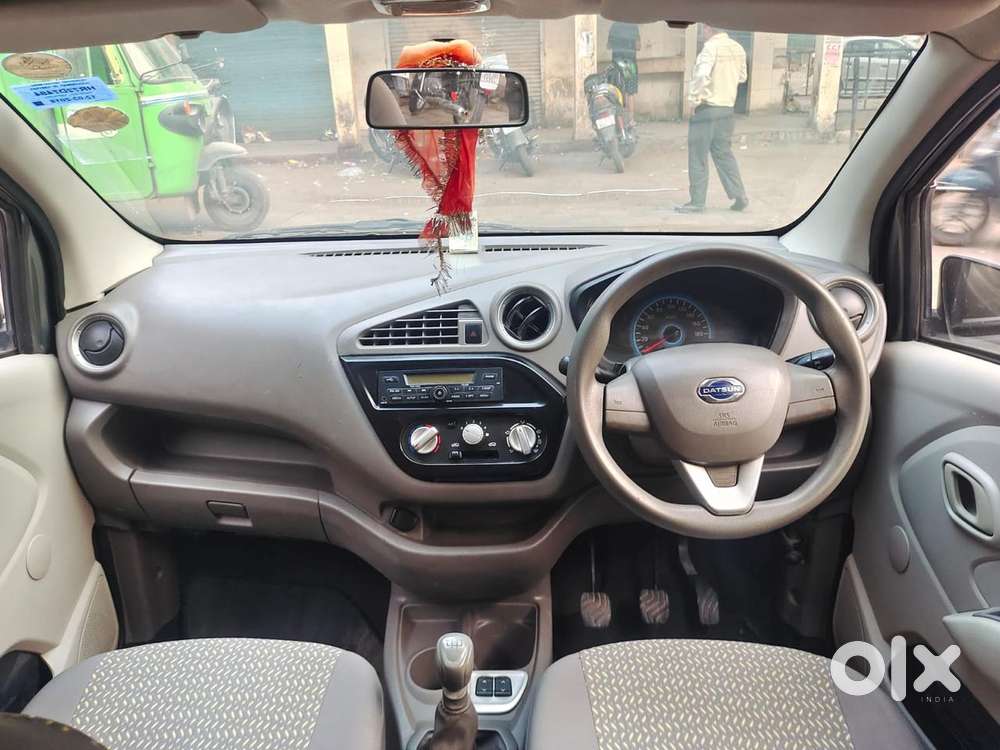 Datsun Redigo 1.0 Limited Edition 2018, 2018, Petrol
