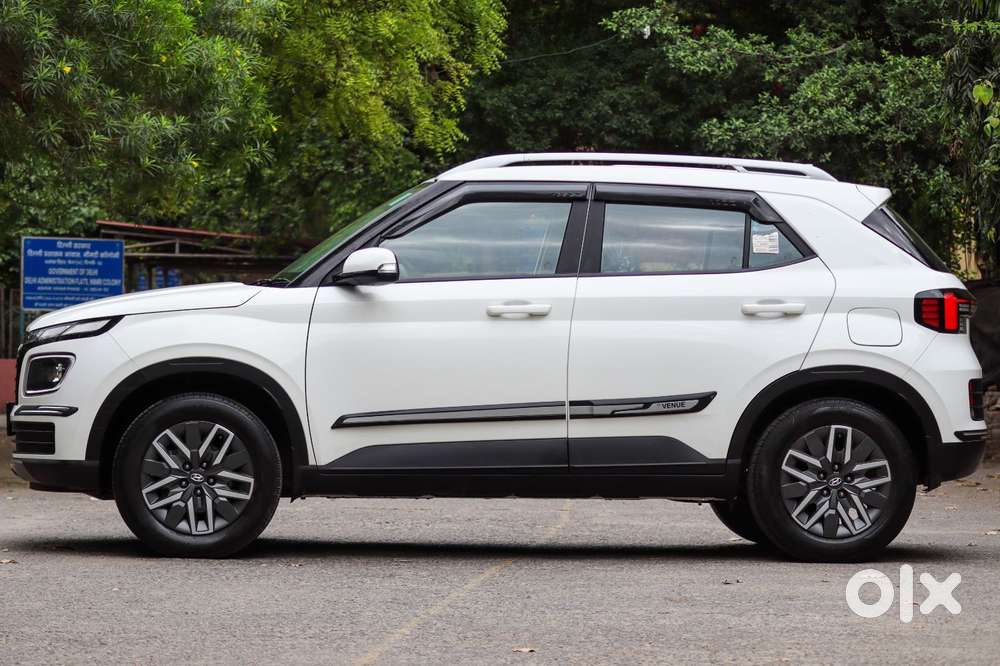 Hyundai Venue 1.0 S (o) Turbo Imt, 2022, Petrol