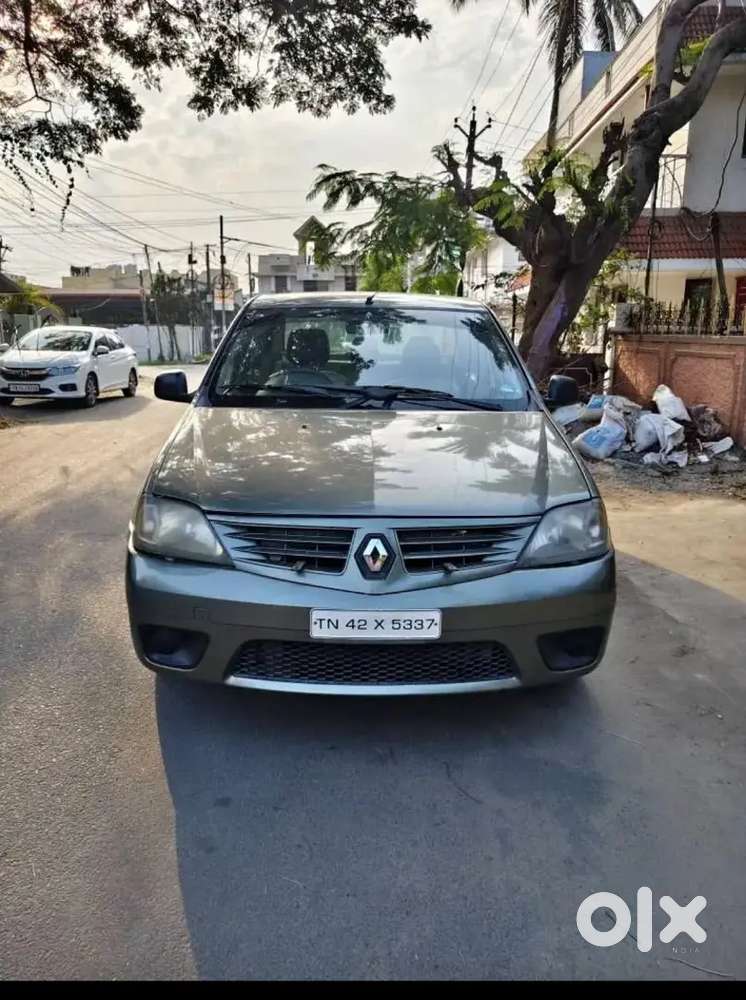 Mahindra Renault Logan 2010