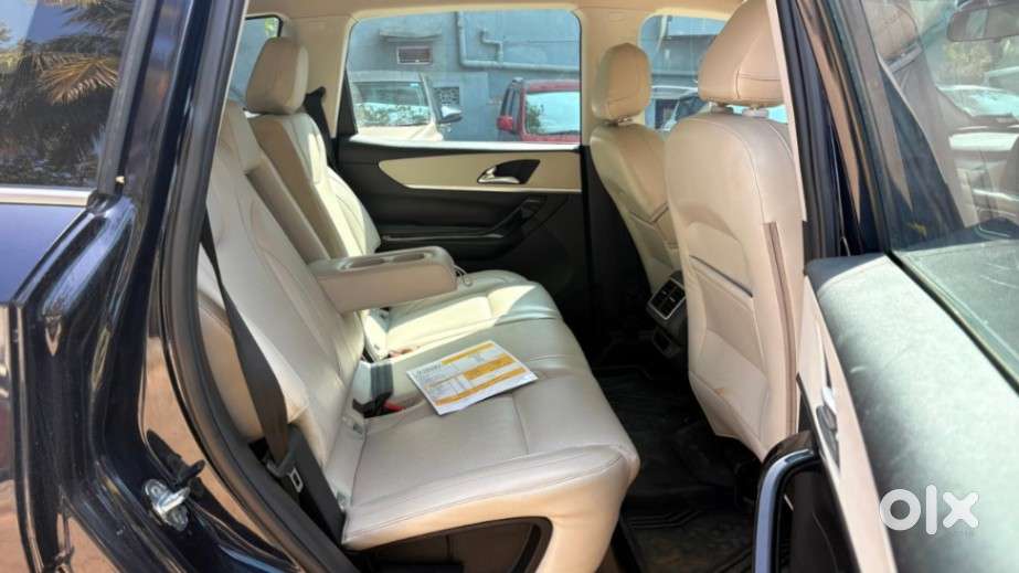 Mahindra Xuv700 2.2 Ax 7 Diesel At Luxury Pack Str, 2023, Diesel
