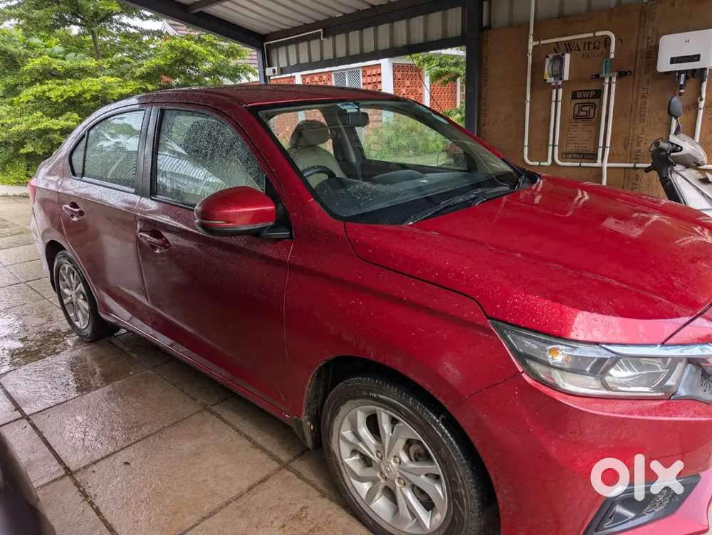 Amaze 2018 Diesel Cvt Automatic 1st Owner Excellent Condition