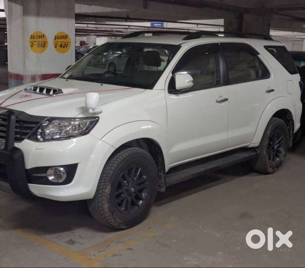 Toyota Fortuner 2016 Diesel 156000 Km Driven