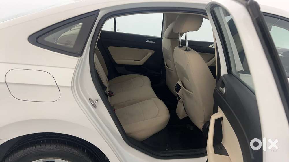 Volkswagen Virtus Highline Plus 1.0 Tsi At, 2023, Petrol