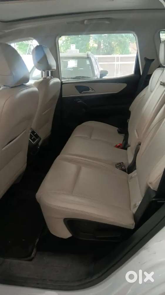 Mahindra Xuv700 Diesel 2025
