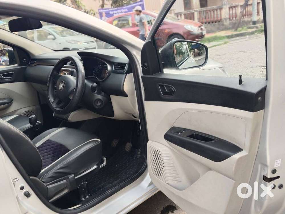 Renault Triber Rxl, 2022, Petrol