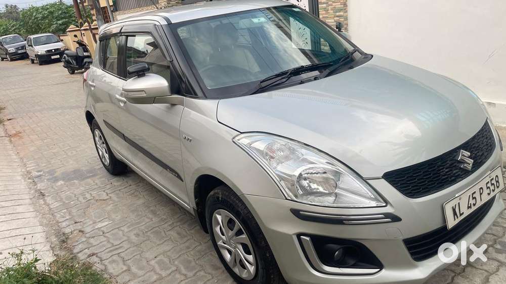 Maruti Suzuki Swift Vxi + Manual, 2016, Petrol