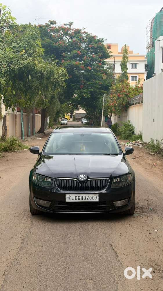 Skoda Octavia 2.0 Elegance Tdi Cr At, 2013, Diesel