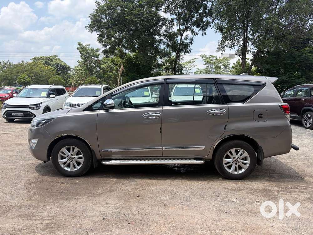 Toyota Innova Crysta 2.4 Z 7 Str, 2017, Diesel