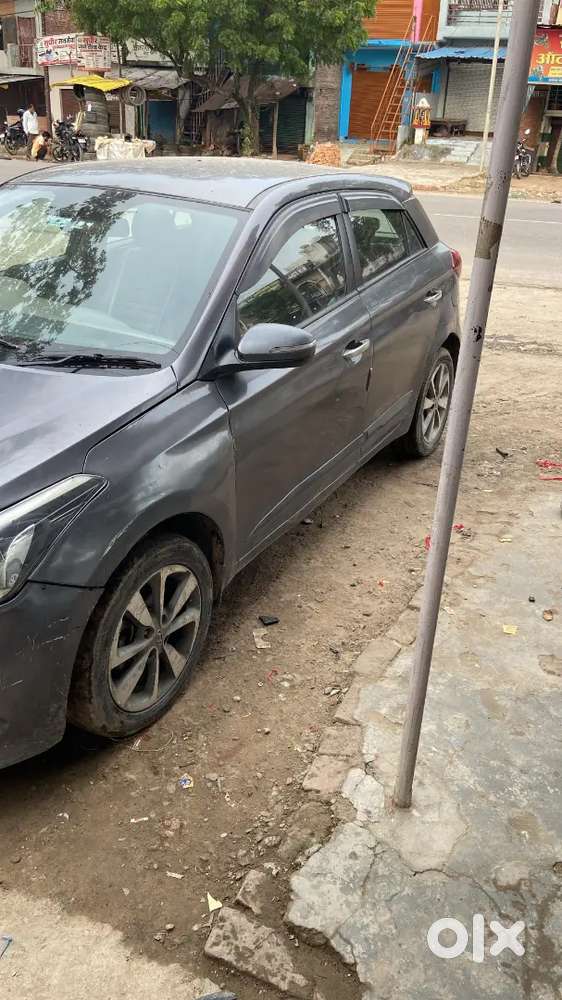 Hyundai Elite I20 2015 Diesel 126000 Km Driven