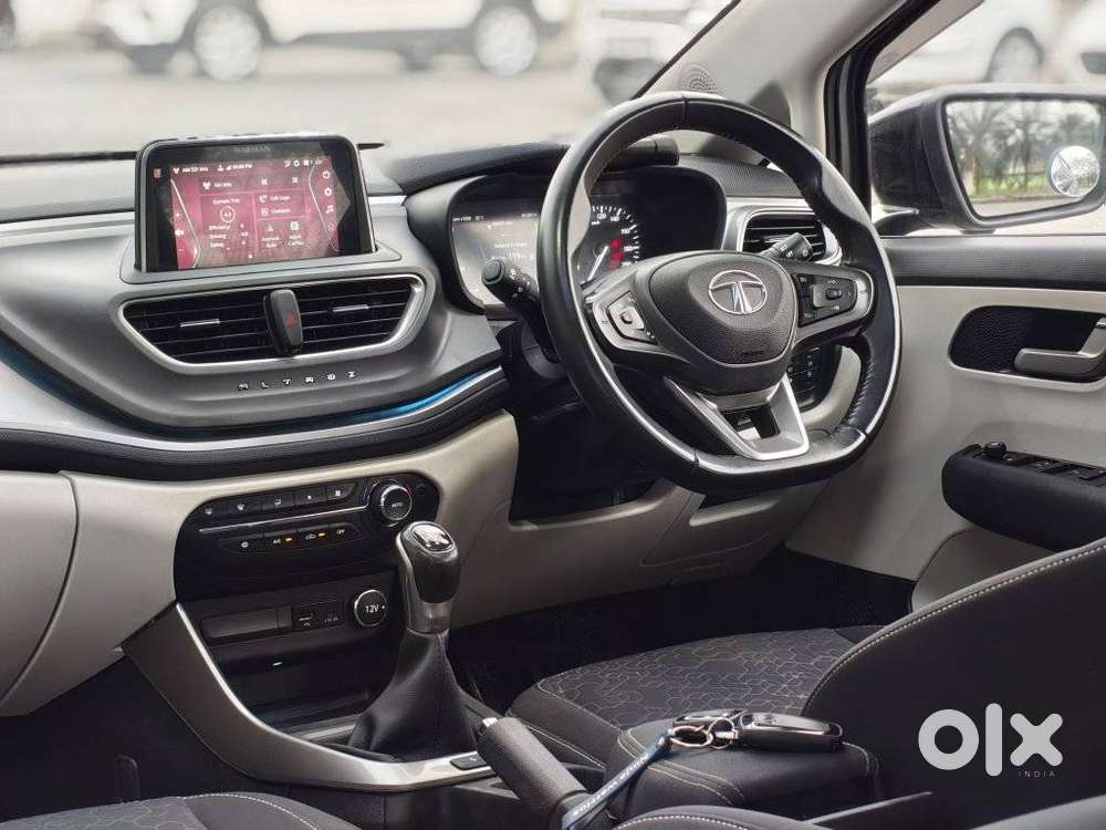 Tata Altroz Xz Plus (o) (s), 2023, Petrol