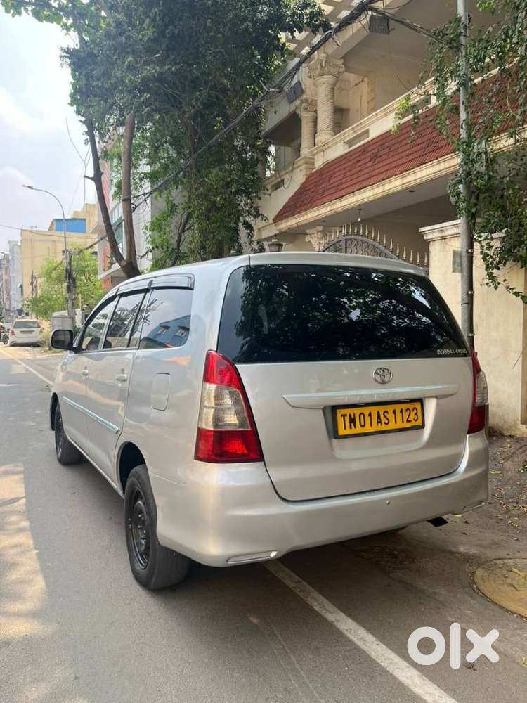 Toyota Innova 2.5 G (diesel) 8 Seater, 2012, Diesel