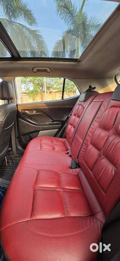 Hyundai Creta 1.5 S Plus Knight Petrol Dual Tone, 2023, Petrol