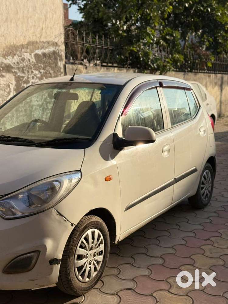 2015 Hyundai I10 Sportz 1.1 Petrol