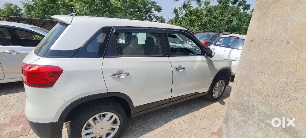 Maruti Suzuki Brezza 2016 Diesel Well Maintained