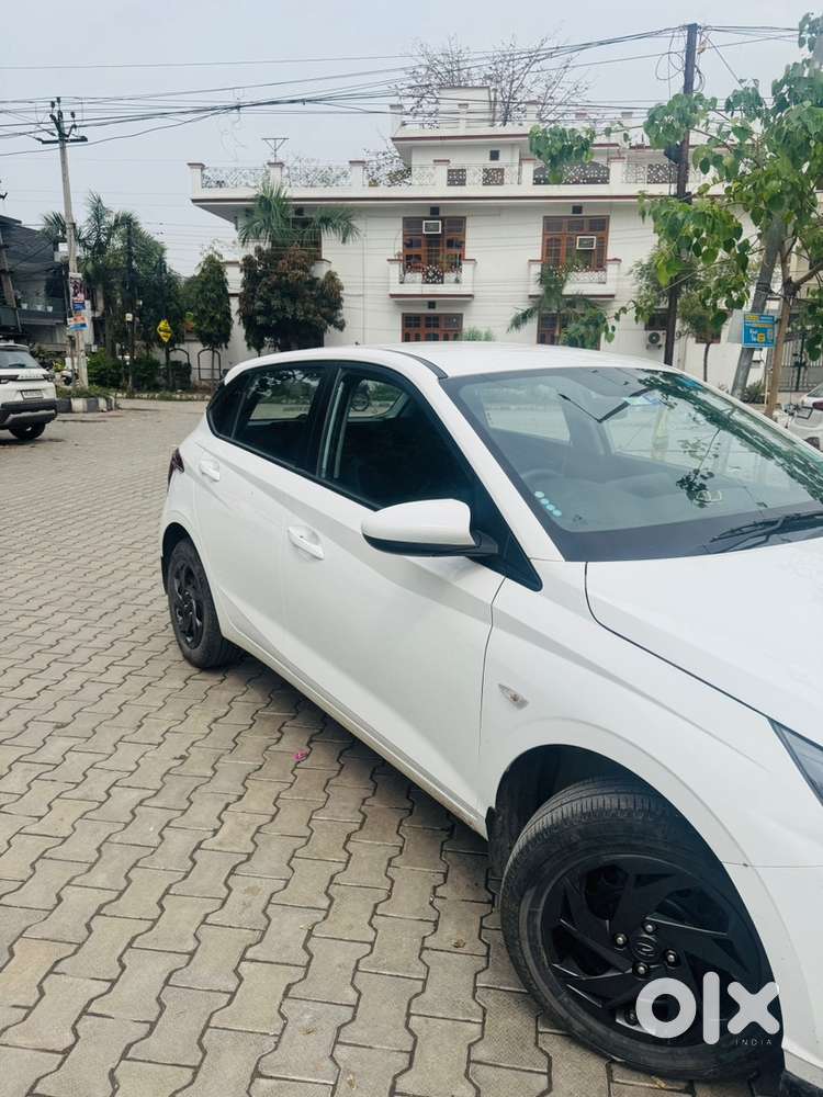 Hyundai New I20 2023 Petrol Well Maintained