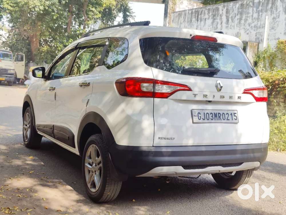 Renault Triber Rxz Easy-r Amt Dual Tone, 2023, Petrol