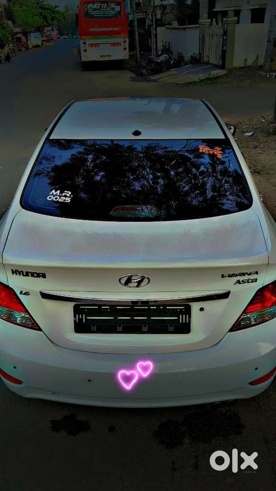 Hyundai Verna 2012