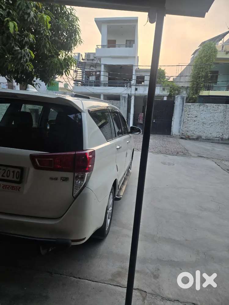 Toyota Innova Crysta 2018 Diesel 115000 Km Driven