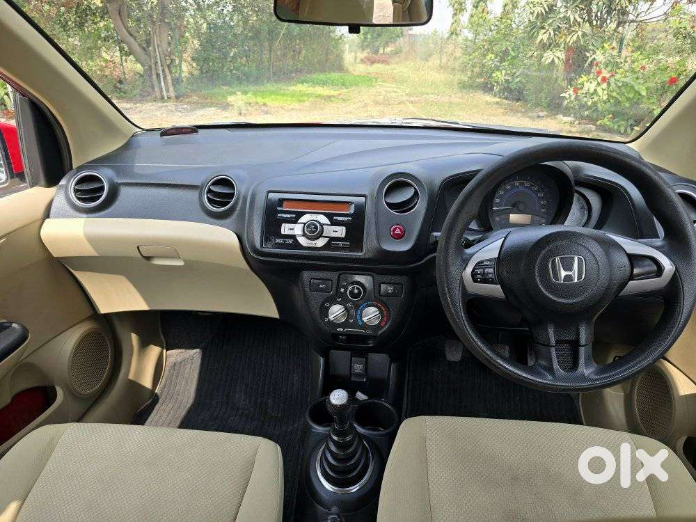 Honda Brio, 2015, Petrol