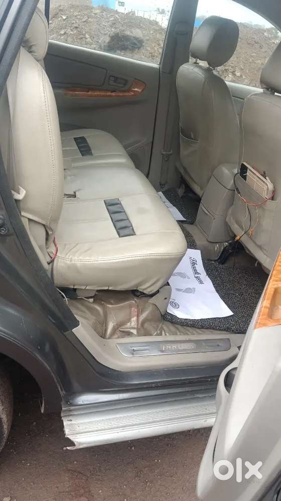Toyota Innova 2.5g 2010 Ending Model 2030 All Documents Are Clear