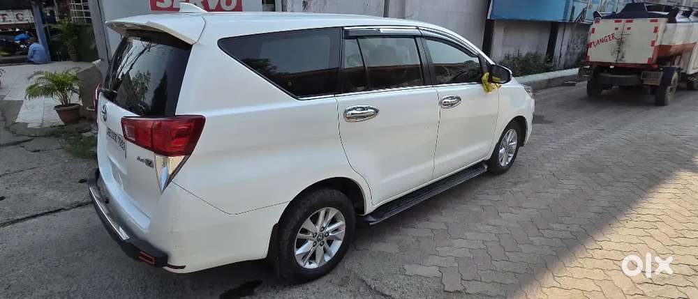 New Toyota Innova Crysta 2.4v Model 2019