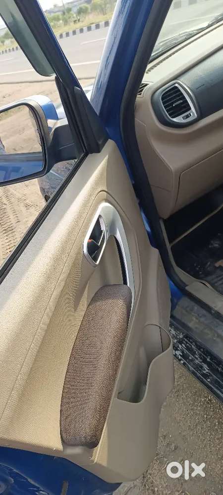 Mahindra Tuv 300 Diesel 2016