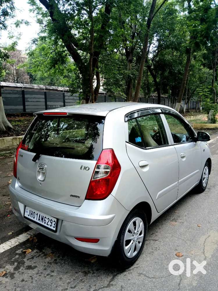 Hyundai I10 Sportz Petrol 2011