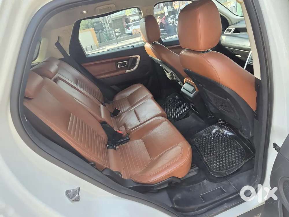 Land Rover Discovery 2017 Diesel 77000 Km Driven