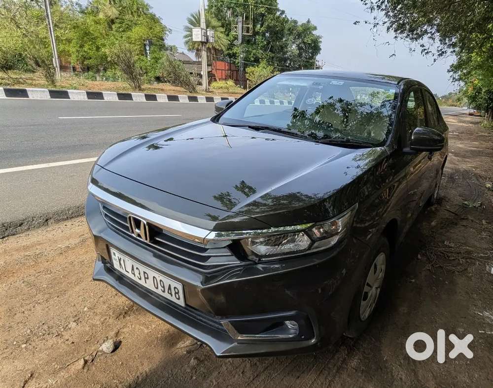 Honda Amaze 2021 Petrol ,18000 Km Driven , Company Service