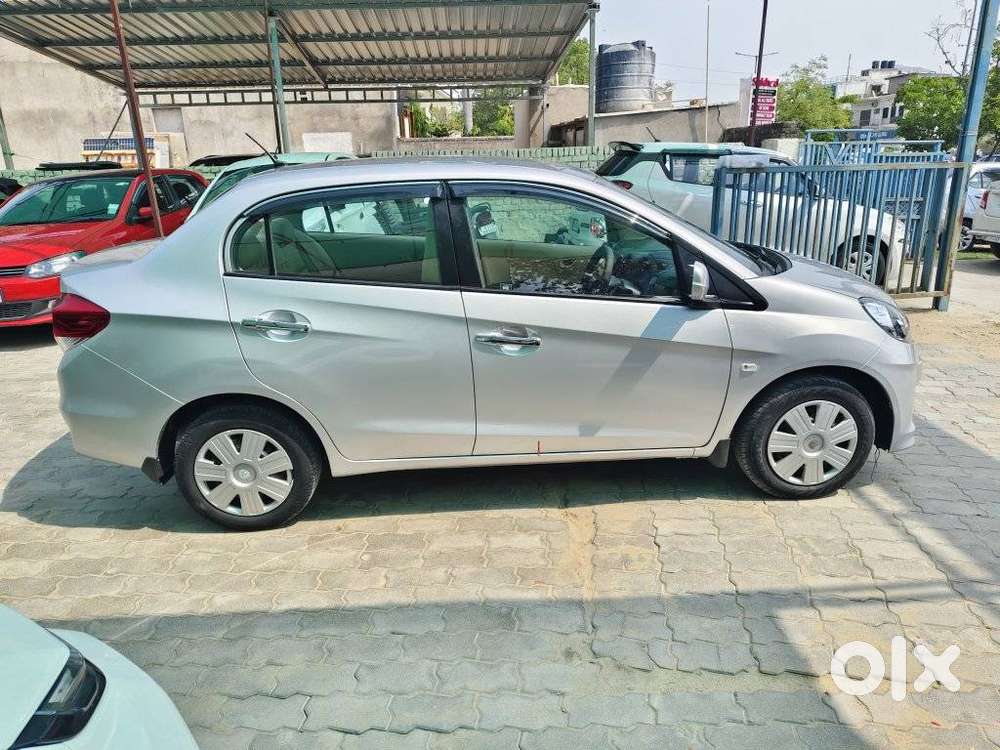 Honda Amaze V Petrol, 2014, Petrol