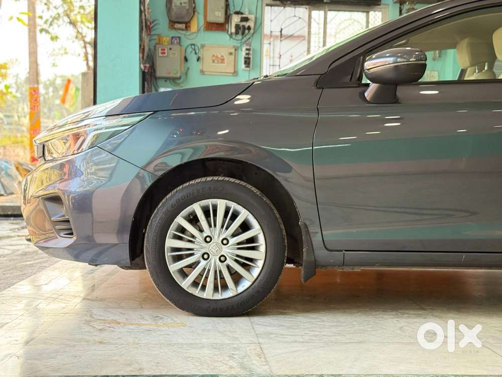 Honda City 1.5 V 5th Gen I-vtec Mt, 2022, Petrol