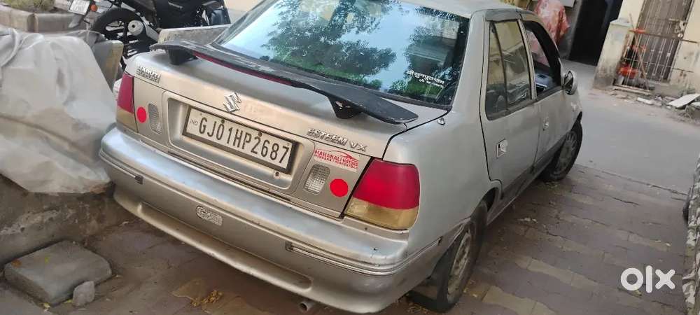 Maruti Suzuki Esteem Type 3.